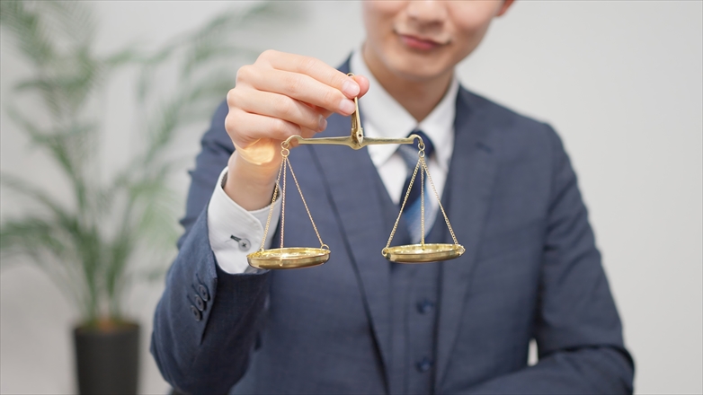弁護士の広告規制
